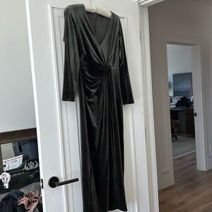 Green velvet dress, maxi